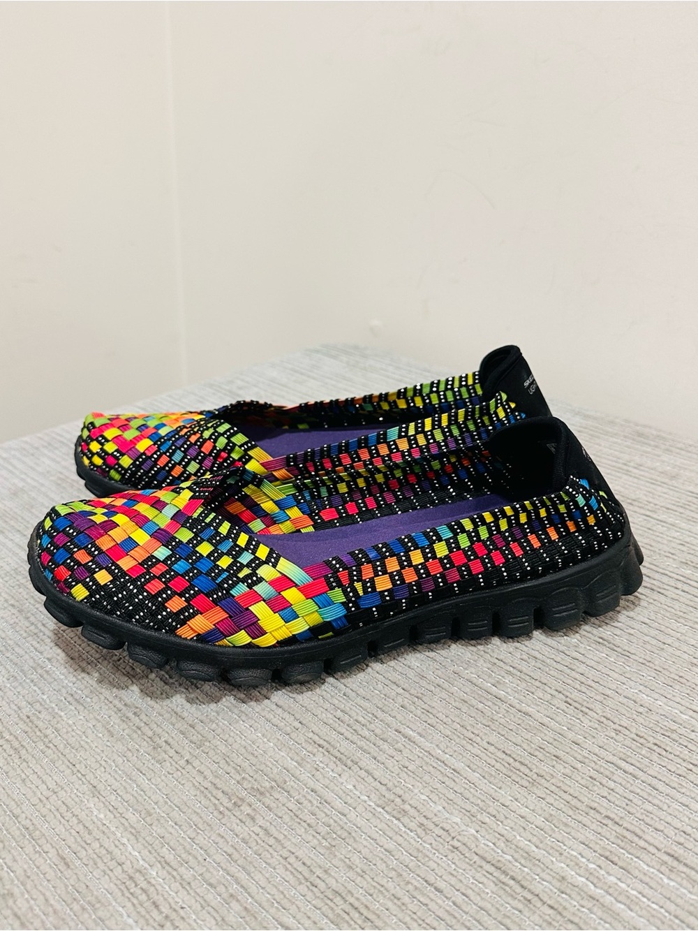 Skechers Womens 22795 Sz 8,5 M EZ Flex 2 Delphi Slip On Shoes Multicolor Rainbow